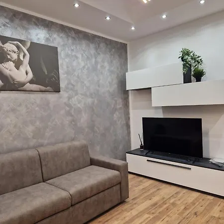 N&ghomesweethome Canova Accogliente - Affari ミラノ